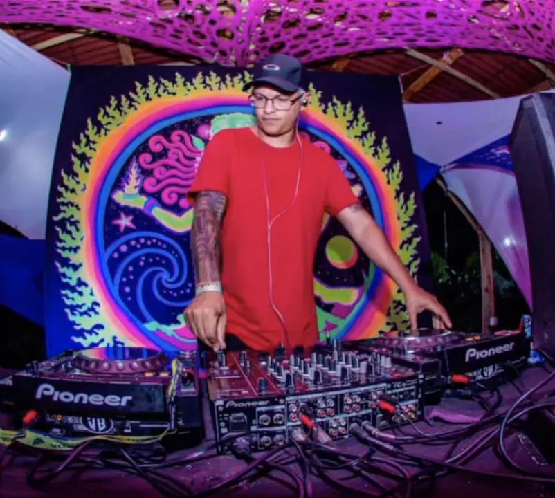 Symbiotronik